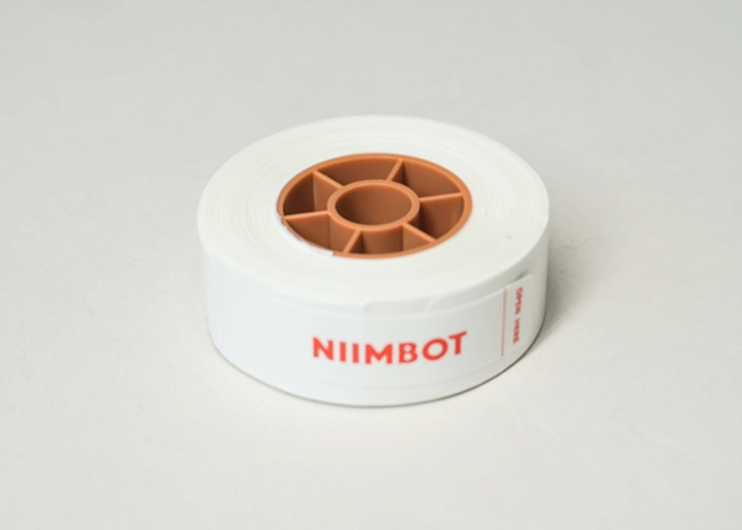 Rollo de etiquetas blancas 15x50 mm